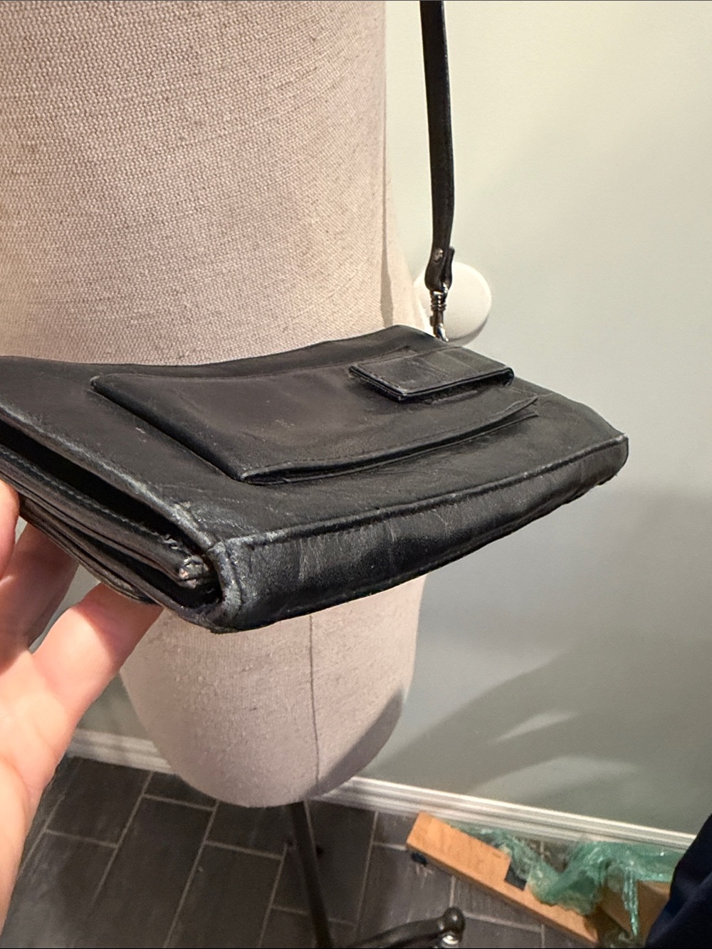 Perlina Black Leather Crossbody Bag with Metal Logo Plaque - Picture 6 of 15